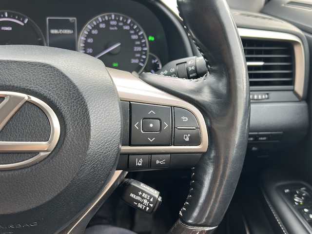 レクサス ＲＸ 450h バージョンL 富山県 2018(平30)年 8.6万km ソニッククォーツ 4WD/ムーンルーフ/純正12.3型ナビ/フルセグTV/バックモニター/ビルトインETC2.0/レーダークルーズコントロール/クリアランスソナー/セーフティシステムプラス/・プリクラッシュセーフティシステム/・レーンキーピングアシスト/・オートマチックハイビーム/後方車両検知/ブラインドスポットモニター/3眼LEDヘッドランプ/本木製/革巻きコンビステアリング/セミアニリン革シート/前席パワーシート/前席シートヒーター/エアシート/純正20インチアルミホイール/スマートエントリー/スタートシステム/禁煙車