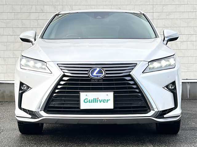 レクサス ＲＸ 450h バージョンL 富山県 2018(平30)年 8.6万km ソニッククォーツ 4WD/ムーンルーフ/純正12.3型ナビ/フルセグTV/バックモニター/ビルトインETC2.0/レーダークルーズコントロール/クリアランスソナー/セーフティシステムプラス/・プリクラッシュセーフティシステム/・レーンキーピングアシスト/・オートマチックハイビーム/後方車両検知/ブラインドスポットモニター/3眼LEDヘッドランプ/本木製/革巻きコンビステアリング/セミアニリン革シート/前席パワーシート/前席シートヒーター/エアシート/純正20インチアルミホイール/スマートエントリー/スタートシステム/禁煙車