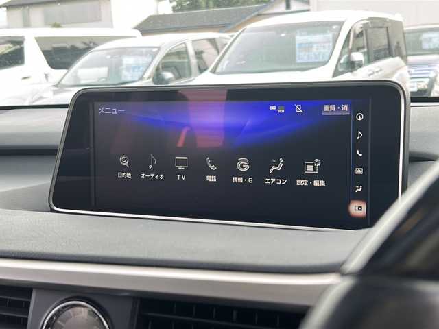 レクサス ＲＸ 450h バージョンL 富山県 2018(平30)年 8.6万km ソニッククォーツ 4WD/ムーンルーフ/純正12.3型ナビ/フルセグTV/バックモニター/ビルトインETC2.0/レーダークルーズコントロール/クリアランスソナー/セーフティシステムプラス/・プリクラッシュセーフティシステム/・レーンキーピングアシスト/・オートマチックハイビーム/後方車両検知/ブラインドスポットモニター/3眼LEDヘッドランプ/本木製/革巻きコンビステアリング/セミアニリン革シート/前席パワーシート/前席シートヒーター/エアシート/純正20インチアルミホイール/スマートエントリー/スタートシステム/禁煙車