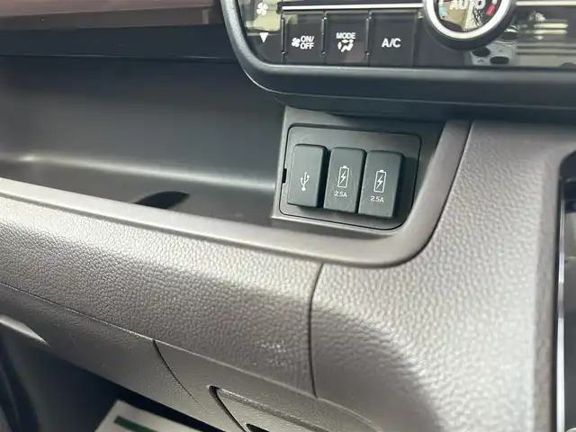 ホンダ Ｎ ＢＯＸ G･L ホンダセンシング カッパーブラウンスタイル 香川県 2019(令1)年 3.7万km プラチナホワイトパール 純正SDナビ/フルセグ/CD/DVD/BT/バックカメラ/両側パワースライドドア/ホンダセンシング/レーダークルーズコントロール/レーンキープ/LEDヘッドライト/ビルトインETC