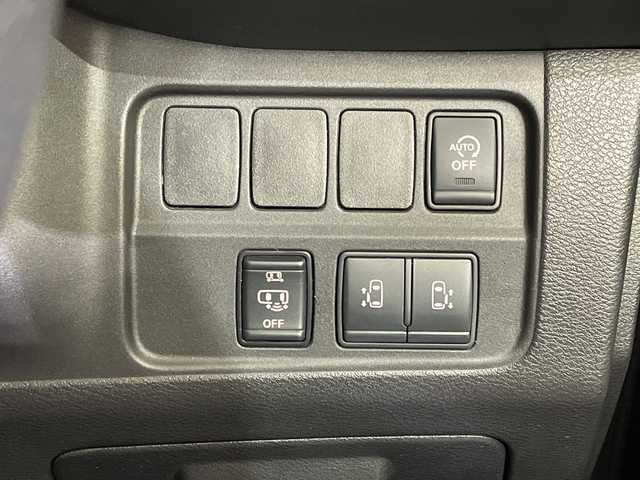 日産 セレナ 愛媛県 2019(令1)年 3.4万km ダイヤモンドブラック ８型ナビ/フルセグ／Ｂｌｕｅｔｏｏｔｈ／ＵＳＢ/全方位カメラ/ＡＬＰＩＮＥ後席モニター/衝突軽減ブレーキ/クルーズコントロール/ＥＴＣ/前方ドライブレコーダー/両側パワースライドドア/前後コーナーセンサー/LEDヘッドライト/パーキングアシスト