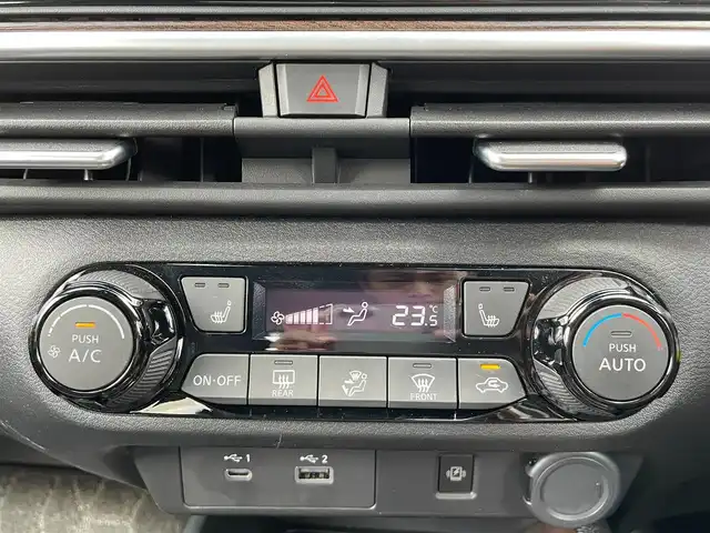 日産 オーラ G 福岡県 2022(令4)年 3万km ピュアホワイトパール ワンオーナー/純正メーカーナビ/（フルセグTV/Bluetooth/ラジオ）/アラウンドビューモニター/プロパイロット機能/レーダークルーズコントロール/デジタルコックピット/BOSEプレミアムサウンド/(ヘッドレストスピーカー）/置くだけ充電/前席シートヒーター/ハーフレザーシート/電動パーキングブレーキ/オートブレーキホールド/ブラインドスポットモニター/ビルトインETC/ドライブレコーダー/ステアリングヒーター/純正フロアマット/スペアキー/取扱説明書/保証書
