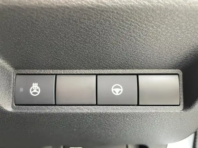 日産 オーラ G 福岡県 2022(令4)年 3万km ピュアホワイトパール ワンオーナー/純正メーカーナビ/（フルセグTV/Bluetooth/ラジオ）/アラウンドビューモニター/プロパイロット機能/レーダークルーズコントロール/デジタルコックピット/BOSEプレミアムサウンド/(ヘッドレストスピーカー）/置くだけ充電/前席シートヒーター/ハーフレザーシート/電動パーキングブレーキ/オートブレーキホールド/ブラインドスポットモニター/ビルトインETC/ドライブレコーダー/ステアリングヒーター/純正フロアマット/スペアキー/取扱説明書/保証書