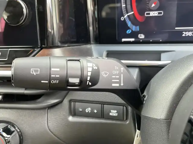 日産 オーラ G 福岡県 2022(令4)年 3万km ピュアホワイトパール ワンオーナー/純正メーカーナビ/（フルセグTV/Bluetooth/ラジオ）/アラウンドビューモニター/プロパイロット機能/レーダークルーズコントロール/デジタルコックピット/BOSEプレミアムサウンド/(ヘッドレストスピーカー）/置くだけ充電/前席シートヒーター/ハーフレザーシート/電動パーキングブレーキ/オートブレーキホールド/ブラインドスポットモニター/ビルトインETC/ドライブレコーダー/ステアリングヒーター/純正フロアマット/スペアキー/取扱説明書/保証書