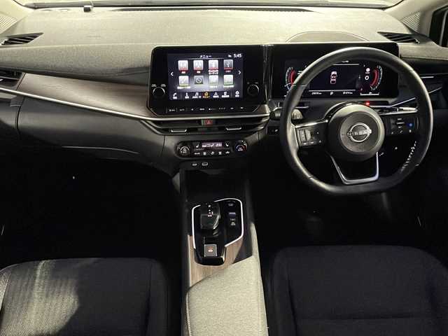 日産 オーラ G 山口県 2022(令4)年 3万km ピュアホワイトパール ワンオーナー/純正メーカーナビ/（フルセグTV/Bluetooth/ラジオ）/アラウンドビューモニター/プロパイロット機能/レーダークルーズコントロール/デジタルコックピット/BOSEプレミアムサウンド/(ヘッドレストスピーカー）/置くだけ充電/前席シートヒーター/ハーフレザーシート/電動パーキングブレーキ/オートブレーキホールド/ブラインドスポットモニター/ビルトインETC/ドライブレコーダー/ステアリングヒーター/純正フロアマット/スペアキー/取扱説明書/保証書