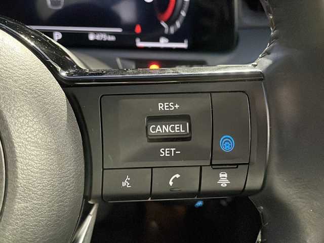 日産 オーラ G 山口県 2022(令4)年 3万km ピュアホワイトパール ワンオーナー/純正メーカーナビ/（フルセグTV/Bluetooth/ラジオ）/アラウンドビューモニター/プロパイロット機能/レーダークルーズコントロール/デジタルコックピット/BOSEプレミアムサウンド/(ヘッドレストスピーカー）/置くだけ充電/前席シートヒーター/ハーフレザーシート/電動パーキングブレーキ/オートブレーキホールド/ブラインドスポットモニター/ビルトインETC/ドライブレコーダー/ステアリングヒーター/純正フロアマット/スペアキー/取扱説明書/保証書