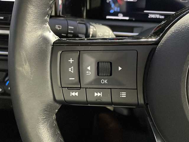 日産 オーラ G 山口県 2022(令4)年 3万km ピュアホワイトパール ワンオーナー/純正メーカーナビ/（フルセグTV/Bluetooth/ラジオ）/アラウンドビューモニター/プロパイロット機能/レーダークルーズコントロール/デジタルコックピット/BOSEプレミアムサウンド/(ヘッドレストスピーカー）/置くだけ充電/前席シートヒーター/ハーフレザーシート/電動パーキングブレーキ/オートブレーキホールド/ブラインドスポットモニター/ビルトインETC/ドライブレコーダー/ステアリングヒーター/純正フロアマット/スペアキー/取扱説明書/保証書