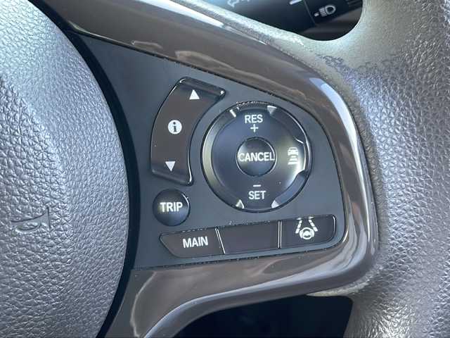ホンダ Ｎ ＢＯＸ G ホンダセンシング 山口県 2021(令3)年 1.8万km クリスタルブラックパール 純正メモリナビ/・ワンセグテレビ/・Bluetooth/・CD／DVD/・iPod/・USB/・SD/・AM/FM/・AUX/・SMART USEN/両側スライドドア/前方ドライブレコーダー/プッシュスタート/スマートキー(スペアキー有）/追従型クルーズコントロール/ドアバイザー/電動格納ウィンカーミラー/チップアップシート/安全装備/・EBD/・VSA（ABS+TCS+横すべり抑制）/・トラクションコントロール/・衝突軽減ブレーキ（CMBS）/・誤発進抑制機能（前方・後方）/・後方誤発進抑制機能/・路外逸脱抑制機能/・車線維持支援システム（LKAS）/・先行車発進お知らせ機能/・標識認識機能/・オートハイビーム