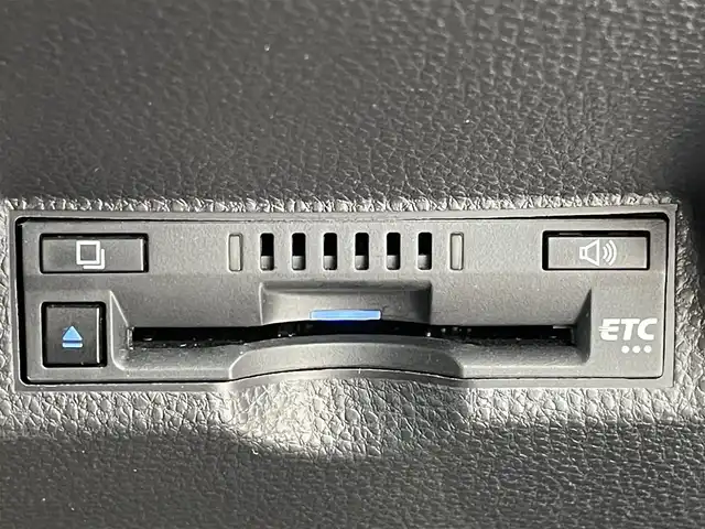 トヨタ ヤリス ハイブリッド Z 島根県 2021(令3)年 4.7万km ホワイトパールクリスタルシャイン 登録時走行距離47064km/純正ナビ/バックカメラ/プリクラッシュセーフティシステム/レーダークルーズコントロール/レーンキープアシススト/クリアランスソナー/パーキングサポートブレーキ/LEDヘッドライト/オートライト/オートハイビーム/前席シートヒーター/プッシュスタート/ビルトインETC