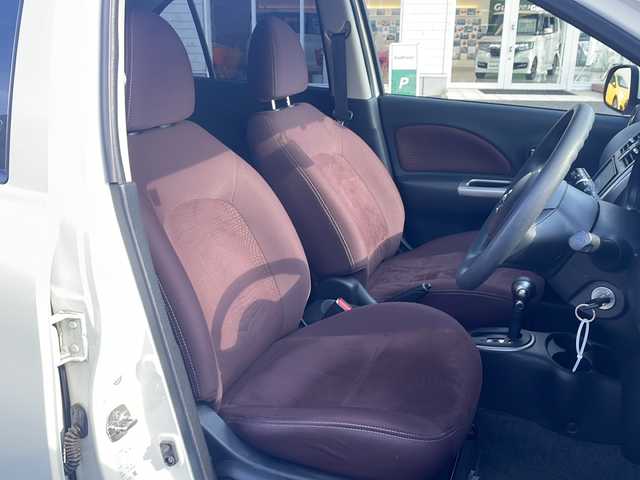 日産 マーチ 12S プラムインテリア 千葉県 2016(平28)年 6.3万km ブリリアントホワイトパール 社外メモリナビ【CN-E310D】/ワンセグTV/CD/Bluetooth/AM/FM/バックカメラ/ETC/前後ドラレコ/純正フロアマット/キーレス/保証書/取扱説明書