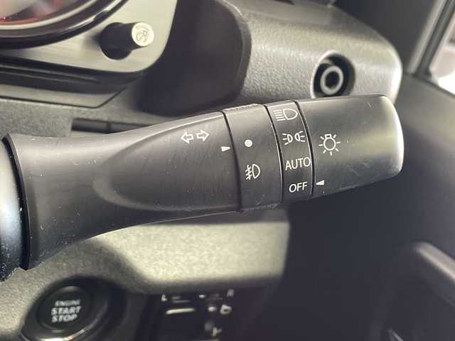 スズキ ジムニー シエラ JC 愛知県 2020(令2)年 4.3万km シフォンアイボリーメタリックブラック2トーンルーフ 社外8インチナビ/・フルセグ/・Bluetooth/・SD音楽録音/・UCB入力端子/デュアルセンサーブレーキサポート/誤発進抑制機能/車線逸脱警報機能/ふらつき警報機能/ハイビームアシスト/先行車発進お知らせ機能/標識認識機能/ダウンヒルアシストコントロール/フォグランプ/背面タイヤ/ヘッドライトウウォッシャー/ドアミラーヒーター/ステアリングスイッチ