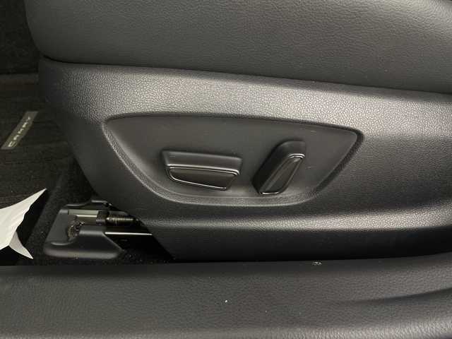 トヨタ カムリ WS 埼玉県 2023(令5)年 4.7万km プラチナホワイトパールマイカ トヨタセーフティセンス/JBLプレミアムサウンド/GRフルエアロ/GRマフラー/TEIN車高調/純正ディスプレイオーディオ/バックカメラ/前後ドライブレコーダー/ビルトインETC/ハーフレザーシート/前席シートヒーター/プッシュスタート/スマートキー/純正１８インチアルミホイール