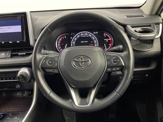 トヨタ ＲＡＶ４ G Zパッケージ 鹿児島県 2020(令2)年 6.3万km ホワイトパールクリスタルシャイン 純正9インチSDナビ【NSZT-Y68T】 /フルセグテレビ/CD/DVD/SD/FM/AM/Bluetooth/運転席メモリーパワーシート/パワーバックドア/電動パーキングブレーキ/オートホールド/D/Nシートヒーター/トヨタセーフティセンス/TRDフルエアロ/ブラインドスポットモニター/ステアスイッチ/テレビキャンセラー/前後コーナーセンサー/デジタルインナーミラー/スペアキー/オートハイビーム/フロアマット/ドアバイザー/デジタルインナーミラー/スペアキー/オートハイビーム/フロアマット/ドアバイザー/ドライブレコーダー