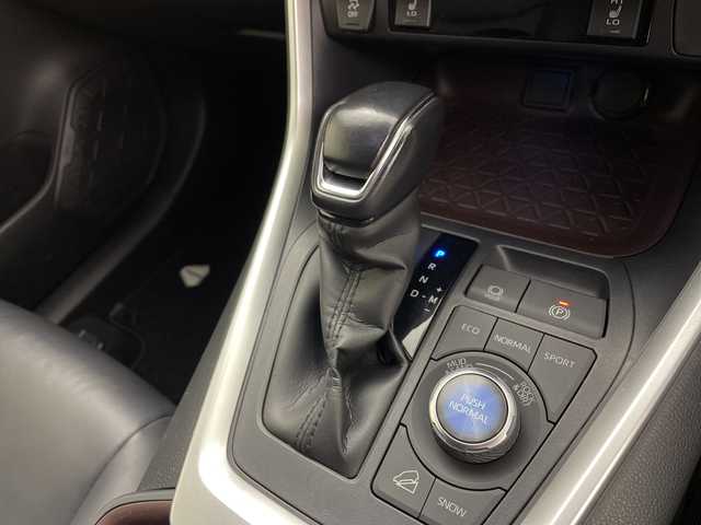 トヨタ ＲＡＶ４ G Zパッケージ 鹿児島県 2020(令2)年 6.3万km ホワイトパールクリスタルシャイン 純正9インチSDナビ【NSZT-Y68T】 /フルセグテレビ/CD/DVD/SD/FM/AM/Bluetooth/運転席メモリーパワーシート/パワーバックドア/電動パーキングブレーキ/オートホールド/D/Nシートヒーター/トヨタセーフティセンス/TRDフルエアロ/ブラインドスポットモニター/ステアスイッチ/テレビキャンセラー/前後コーナーセンサー/デジタルインナーミラー/スペアキー/オートハイビーム/フロアマット/ドアバイザー/デジタルインナーミラー/スペアキー/オートハイビーム/フロアマット/ドアバイザー/ドライブレコーダー