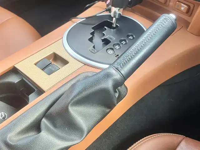 マツダ ロードスター VS 島根県 2006(平18)年 5.8万km マーブルホワイト 社外ストラーダナビ/フルセグTV/Bluetooth/ハードトップ/パドルシフト/タンレザーシート/前席シートヒーター/スマートキー/純正16インチアルミホイール/純正フロアマット