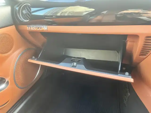 マツダ ロードスター VS 島根県 2006(平18)年 5.8万km マーブルホワイト 社外ストラーダナビ/フルセグTV/Bluetooth/ハードトップ/パドルシフト/タンレザーシート/前席シートヒーター/スマートキー/純正16インチアルミホイール/純正フロアマット