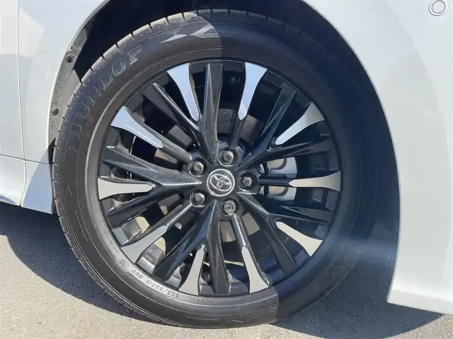 トヨタ アルファードハイブリット エグゼクティブ ラウンジ 東京都 2024(令6)年 4.9万km パール 純正ナビ　/・Ｂｌｕｅｔｏｏｔｈ　フルセグＴＶ　ＨＤＭＩ　/純正フリップダウンモニター　/全周囲カメラ　　/置くだけ充電　/ＢＳＭ　/シートヒーター　/ベンチレーション　/全席電動シート　/電動リアゲート/ＥＴＣ/前後ドライブレコーダー/レザーシート/純正フロアマット/純正アルミホイール/純正LED