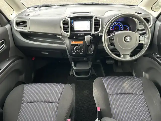 スズキ ソリオ バンディット 新潟県 2013(平25)年 2.8万km ミステリアスバイオレットパール 両側パワースライドドア/社外ナビ/（ワンセグ、CD/DVD、AM/FM）/ステアリングスイッチ/スマートキー/スペアキー/フルフラットシート/LEDヘッドライト/スタッドレスタイヤ（DUNLOP）/（175/60/16）/純正フロアマット/純正アルミホイール