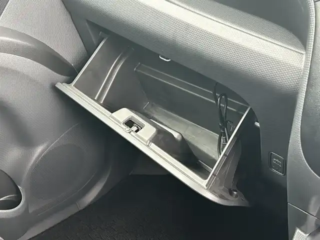 スズキ ソリオ バンディット 新潟県 2013(平25)年 2.8万km ミステリアスバイオレットパール 両側パワースライドドア/社外ナビ/（ワンセグ、CD/DVD、AM/FM）/ステアリングスイッチ/スマートキー/スペアキー/フルフラットシート/LEDヘッドライト/スタッドレスタイヤ（DUNLOP）/（175/60/16）/純正フロアマット/純正アルミホイール