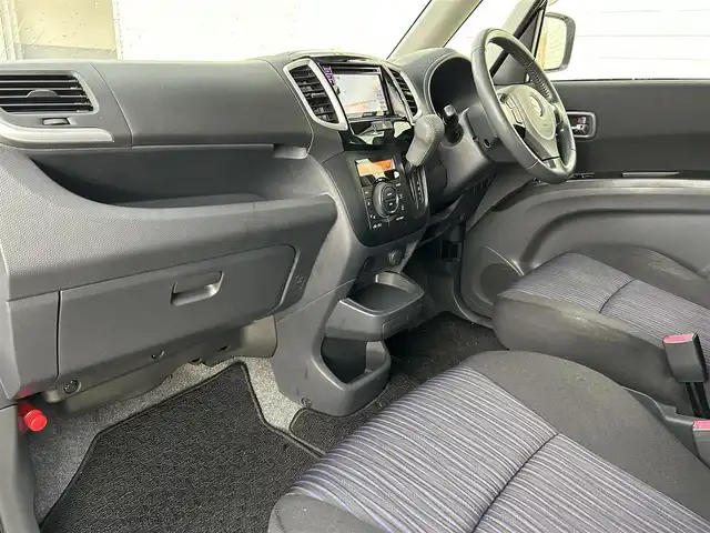 スズキ ソリオ バンディット 新潟県 2013(平25)年 2.8万km ミステリアスバイオレットパール 両側パワースライドドア/社外ナビ/（ワンセグ、CD/DVD、AM/FM）/ステアリングスイッチ/スマートキー/スペアキー/フルフラットシート/LEDヘッドライト/スタッドレスタイヤ（DUNLOP）/（175/60/16）/純正フロアマット/純正アルミホイール