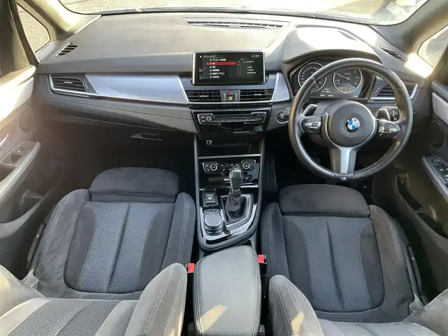 ＢＭＷ ２１８ｄ アクティブツアラー Mスポーツ 滋賀県 2018(平30)年 8万km アルピンホワイトⅢ 直4DOHCディーゼルターボ /純正LEDヘッドランプ/・フォグランプ/・バックフォグランプ/純正17インチアルミホイール/純正HDDナビゲーション/社外TVチューナー/CD/DVD/バックカメラ/ミラー一体型純正ETC/コムテック前後ドライブレコーダー/左右独立温度調整オートエアコン/コンフォートパッケージ/・パワーバックドア/・アンビエントランプ/・前席シートヒーター/取扱説明書/保証書/スペアキー