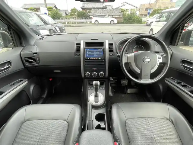 日産 エクストレイル 20Xtt 兵庫県 2013(平25)年 7.9万km スチールブルー (株)IDOMが運営する【じしゃロン姫路店】の自社ローン専用車両になります。こちらは現金またはオートローンご利用時の価格です。自社ローンご希望の方は別途その旨お申付け下さい/純正ナビ　/４WD/スマートキー/バックカメラ/フルセグ/全席シートヒーター/社外アルミ/純正フロアマット/ダウンヒルアシストコントロール/純正ドアバイザー/ドライブレコーダー/ルーフレール/社外エンジンスターター/オートライト/パワーステアリング/パワーウィンドウ/横滑り防止/電動格納ウィンカーミラー