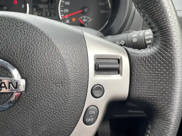 日産 エクストレイル 20Xtt 兵庫県 2013(平25)年 7.9万km スチールブルー (株)IDOMが運営する【じしゃロン姫路店】の自社ローン専用車両になります。こちらは現金またはオートローンご利用時の価格です。自社ローンご希望の方は別途その旨お申付け下さい/純正ナビ　/４WD/スマートキー/バックカメラ/フルセグ/全席シートヒーター/社外アルミ/純正フロアマット/ダウンヒルアシストコントロール/純正ドアバイザー/ドライブレコーダー/ルーフレール/社外エンジンスターター/オートライト/パワーステアリング/パワーウィンドウ/横滑り防止/電動格納ウィンカーミラー