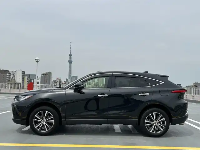 トヨタ ハリアー ハイブリッド G 東京都 2021(令3)年 4.1万km プレシャスブラックパール 純正ナビ/フルセグTV/プッシュスタート/トヨタセーフティセンス/バックカメラ/電動パーキングブレーキ/D席パワーシート/デジタルインナーミラー/ハーフレザー/電動リアゲート/ETC/ステアリングスイッチ/純正18インチホイール