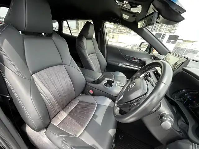 トヨタ ハリアー ハイブリッド G 東京都 2021(令3)年 4.1万km プレシャスブラックパール 純正ナビ/フルセグTV/プッシュスタート/トヨタセーフティセンス/バックカメラ/電動パーキングブレーキ/D席パワーシート/デジタルインナーミラー/ハーフレザー/電動リアゲート/ETC/ステアリングスイッチ/純正18インチホイール