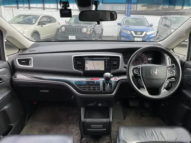 ホンダ オデッセイ アブソルート EX 山形県 2013(平25)年 11.9万km ホワイトオーキッドパール (株)IDOMが運営する【じしゃロン山形店】の自社ローン専用車両になります。/こちらは現金またはオートローンご利用時の価格です。/自社ローンご希望の方は別途その旨お申付け下さい。/メモリナビ/クルーズコントロール/ビルトインETC/D/N席シートヒーター/両側パワースライドドア/フリップダウンモニター/バックカメラ/アイドリングストップ/オットマン