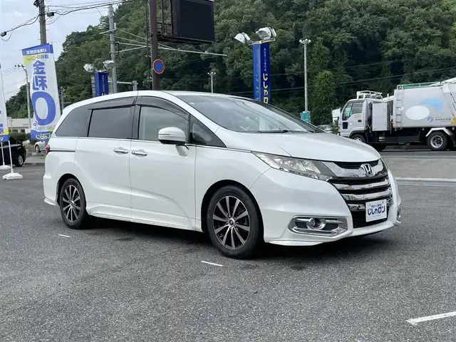ホンダ オデッセイ アブソルート EX 山形県 2013(平25)年 11.9万km ホワイトオーキッドパール (株)IDOMが運営する【じしゃロン山形店】の自社ローン専用車両になります。/こちらは現金またはオートローンご利用時の価格です。/自社ローンご希望の方は別途その旨お申付け下さい。/メモリナビ/クルーズコントロール/ビルトインETC/D/N席シートヒーター/両側パワースライドドア/フリップダウンモニター/バックカメラ/アイドリングストップ/オットマン