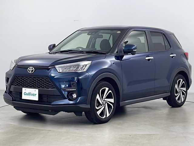 トヨタ ライズ Z 道央・札幌 2020(令2)年 2.4万km レーザーブルークリスタルシャイン ・ワンオーナー/・寒冷地仕様/・純正ナビ&CD&AUX&BT&SD/・パノラミックビューモニター/・バック/サイド/フロントカメラ/・アダプティブクルーズコントロール/・レーンキープコントロール/・プリクラッシュセーフティ/・コーナーセンサー/・VSC/・アイドリングストップ/・ステアリングスイッチ/・前席シートヒーター/・ビルトインETC/・純正フロアマット/・プッシュスタート/・電動格納ミラー/・LEDヘッドライト/・フォグランプ/・オートライト/・スマートキー/・スペアキー/・保証書/・取扱説明書/・社外AW夏タイヤ積込