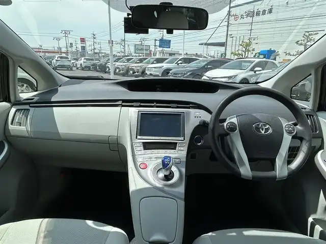 トヨタ プリウス S ツーリングセレクション 岡山県 2014(平26)年 8万km ブラック 純正8インチHDDナビ/CD/DVD/USB/フルセグ/バックカメラ/Weds LEONIS18インチAW　/LEDヘッドライト/スマートキー/プッシュスタート/ETC/ドライブレコーダー/花粉除去モードスイッチ