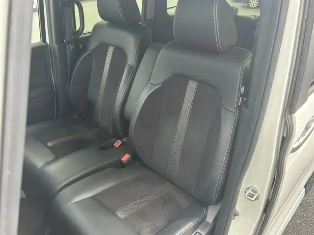ホンダ Ｎ ＢＯＸ G L ターボ ホンダセンシング 鳥取県 2019(平31)年 3.4万km パールⅡ ホンダセンシング /純正8型ナビ【VXM-175VFEi】/・フルセグ/・Bluetooth/・CD/DVD/バックカメラ/スマートキー/プッシュスタート/ターボ/レーダークルーズ コントロール/ビルトインETC/両側電動スライドドア/純正15AW/ABS/横滑り防止装置/レーンキープアシスト/オートライト/LEDヘッドライト/W&サイドエアバック/カーテンエアバック