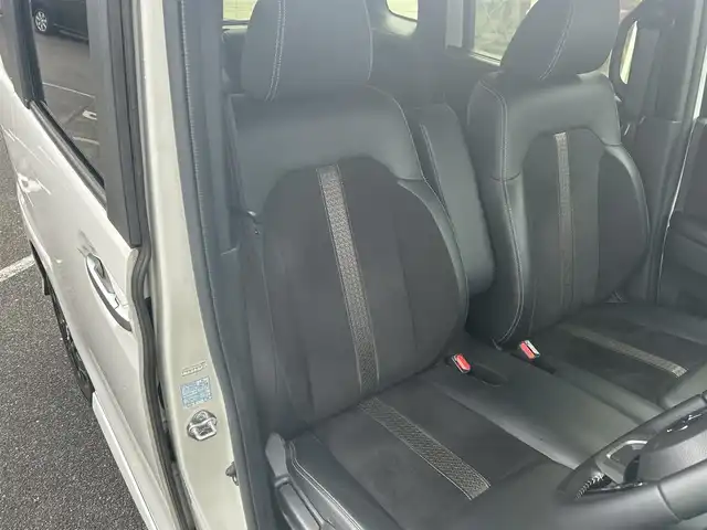 ホンダ Ｎ ＢＯＸ G L ターボ ホンダセンシング 鳥取県 2019(平31)年 3.4万km パールⅡ ホンダセンシング /純正8型ナビ【VXM-175VFEi】/・フルセグ/・Bluetooth/・CD/DVD/バックカメラ/スマートキー/プッシュスタート/ターボ/レーダークルーズ コントロール/ビルトインETC/両側電動スライドドア/純正15AW/ABS/横滑り防止装置/レーンキープアシスト/オートライト/LEDヘッドライト/W&サイドエアバック/カーテンエアバック