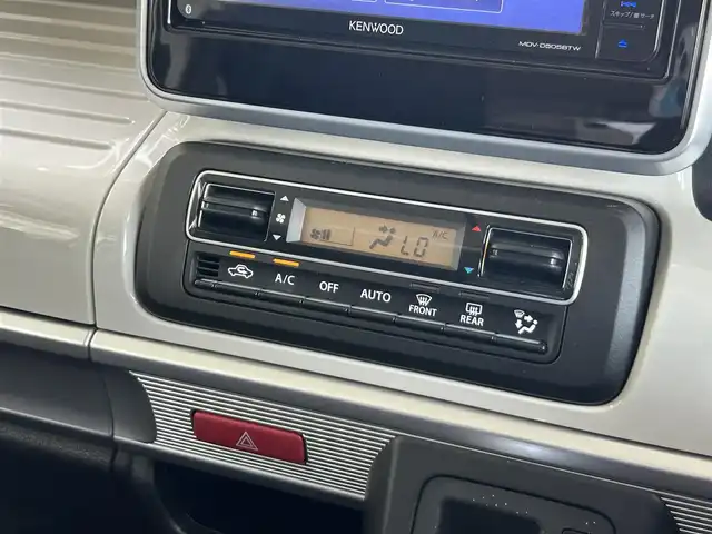 スズキ スペーシア HYBRID X 静岡県 2018(平30)年 3.3万km ピュアホワイトP ケンウッド７型メモリナビ/フルセグＴＶ/ＤＶＤ再生/ＢＴオーディオ/ビルトインETC/ドラレコ/両側電動スライドドア/フルオートエアコン/後席エアコン/シートヒーター/オートライト/スペアキー/純正フロアマット/アイドリングストップ