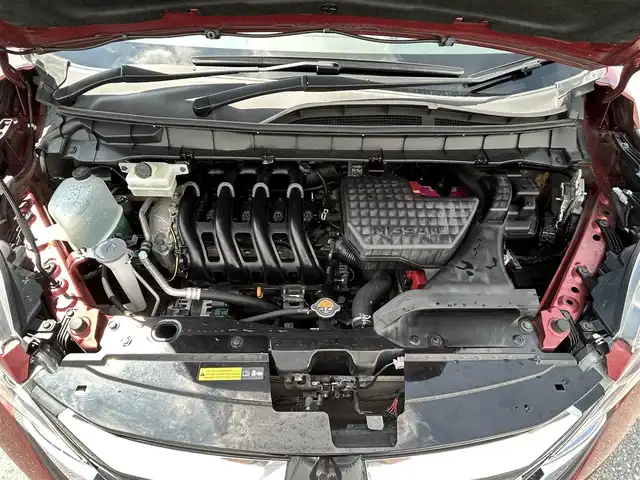 日産 セレナ ハイウェイスター Vセレクション 滋賀県 2017(平29)年 4.8万km マルーンレッド 2トーン 純正9インチナビ/(CD/DVD)/フリップダウンモニター/デジタルインナーミラー/プロパイロット/・インテリジェントクルーズコントロール/・レーンキープアシスト/アラウンドビューモニター/衝突軽減ブレーキ/両側電動スライドドア/パーキングアシスト/ドライブレコーダー/電動パーキング/ブレーキホールド/LEDオートライト/ビルトインETC