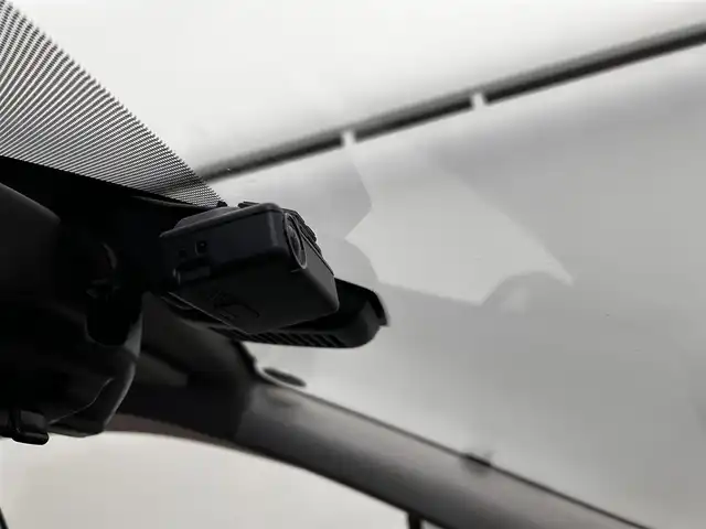 日産 エクストレイル 20Xi 愛媛県 2018(平30)年 6.6万km ブリリアントホワイトパール ・９型ナビ/・（フルセグＴＶ・ＢＴ・ＣＤ・ＤＶＤ・ＦＭ・ＡＭ・ＳＤ・ＵＳＢ・ＡＵＸ）/・全方位カメラ　/・前方ドラレコ　/・ＥＴＣ　/・デジタルインナーミラー　/・プロパイロット　/・レーダークルーズコントロール/・レーンキープアシスト/・パワーバックドア