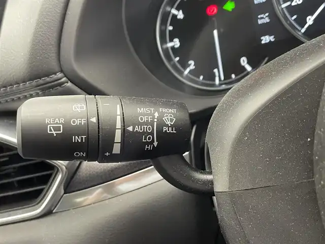 マツダ ＣＸ－５ XD ブラックトーンエディション 滋賀県 2021(令3)年 3.9万km スノーフレイクホワイトパールマイカ 禁煙車/ＢＯＳＥサウンドシステム/純正１０．２５型ナビ/【Bluetooth/フルセグＴＶ/USB】/３６０°ビューモニター/デジタルミラー/ＥＴＣ/パワーリフトゲート/シートヒーター/パワーシート/ハーフレザーシート/ｉ－ＡＣＴＩＶＳＥＮＳＥ/・ アドバンスト・スマート・シティ・ブレーキサポート（前方・歩行者対応）/・ スマート・シティ・ブレーキサポート（後退時）/・ レーンキープアシスト/・ 車線逸脱警報システム/・ アダプティブ・LED・ヘッドライト/・ ブラインド・スポット・モニタリング/・ リアクロストラフィックアラート/・ ドライバー・アテンション・アラート/・ マツダ・レーダー・クルーズ・コントロール/・ 交通標識認識システム/・ 前後パーキングセンサー/オートホールド/スマートキー/アイドリングストップ