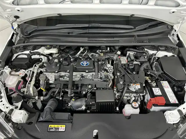トヨタ カローラ スポーツ ハイブリッドG Z 佐賀県 2022(令4)年 4.3万km プラチナホワイトパールマイカ 純正10.5インチディスプレイオーディオ/トヨタコネクティッドナビ対応/フルセグTV/Bluetooth/Androidauto/AppleCarplay/バックカメラ/衝突被害軽減システム/ブラインドスポットモニター/レーダクルーズコントロール/レーンアシスト/パーキングサポートブレーキ/ロードサインアシスト/オートライト/オートマチックハイビーム/LEDヘッドライト/LEDフォグライト/純正前後ドライブレコーダー/ビルトイン「ETC2.0/電子パーキング/ブレーキホールド/運転席・助手席シートヒーター/ISOFIX対応/純正18インチアルミホイール/純正フロアマット/スマートキー/プッシュスタート/ドアバイザー