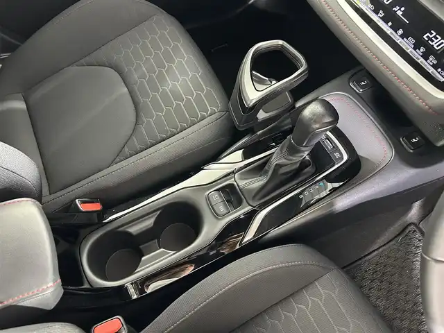 トヨタ カローラ スポーツ ハイブリッドG Z 佐賀県 2022(令4)年 4.3万km プラチナホワイトパールマイカ 純正10.5インチディスプレイオーディオ/トヨタコネクティッドナビ対応/フルセグTV/Bluetooth/Androidauto/AppleCarplay/バックカメラ/衝突被害軽減システム/ブラインドスポットモニター/レーダクルーズコントロール/レーンアシスト/パーキングサポートブレーキ/ロードサインアシスト/オートライト/オートマチックハイビーム/LEDヘッドライト/LEDフォグライト/純正前後ドライブレコーダー/ビルトイン「ETC2.0/電子パーキング/ブレーキホールド/運転席・助手席シートヒーター/ISOFIX対応/純正18インチアルミホイール/純正フロアマット/スマートキー/プッシュスタート/ドアバイザー