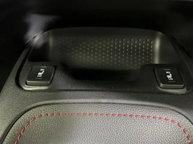 トヨタ カローラ スポーツ ハイブリッドG Z 佐賀県 2022(令4)年 4.3万km プラチナホワイトパールマイカ 純正10.5インチディスプレイオーディオ/トヨタコネクティッドナビ対応/フルセグTV/Bluetooth/Androidauto/AppleCarplay/バックカメラ/衝突被害軽減システム/ブラインドスポットモニター/レーダクルーズコントロール/レーンアシスト/パーキングサポートブレーキ/ロードサインアシスト/オートライト/オートマチックハイビーム/LEDヘッドライト/LEDフォグライト/純正前後ドライブレコーダー/ビルトイン「ETC2.0/電子パーキング/ブレーキホールド/運転席・助手席シートヒーター/ISOFIX対応/純正18インチアルミホイール/純正フロアマット/スマートキー/プッシュスタート/ドアバイザー