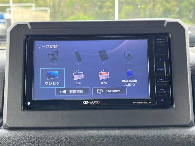スズキ ジムニー XG 奈良県 2020(令2)年 4.4万km スペリアホワイト 4WD/社外ナビ(ワンセグTV/CD/DVD/AM・FM/BT)/前方ドラレコ/GIGEAR3インチリフトアップKIT(body lift)/GIGEARオーバーフェンダー/GIGEARブラックレザーシートカバー/グリルガードブルバー/リアラダー/オフロードルーフラック/ディフェンダーグリル/3インチサイドステップ/背面タイヤハードカバー/LEDヘッドライト/LEDフォグランプ/METAL　ROCK16インチビートリングホイール/社外フロアマット/リモコンキー