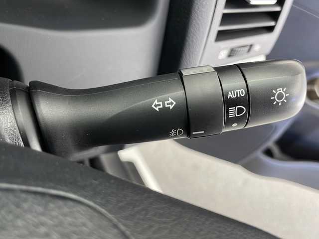 トヨタ マークＸ 250G Four 長野県 2016(平28)年 2.8万km ホワイトパールクリスタルシャイン 4WD/社外ナビ/フルセグTV/バックカメラ/DVD再生機能有り/MTモード付AT/横滑り防止装置/D席パワーシート/電動リアゲート/ドアバイザー/純正フロアマット/純正夏タイヤ/カーテンエアバック/オートライト/フォグランプ/LEDヘッドライト/スマートキー/スペアキー1本/ドアバイザー