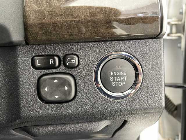 トヨタ マークＸ 250G Four 長野県 2016(平28)年 2.8万km ホワイトパールクリスタルシャイン 4WD/社外ナビ/フルセグTV/バックカメラ/DVD再生機能有り/MTモード付AT/横滑り防止装置/D席パワーシート/電動リアゲート/ドアバイザー/純正フロアマット/純正夏タイヤ/カーテンエアバック/オートライト/フォグランプ/LEDヘッドライト/スマートキー/スペアキー1本/ドアバイザー