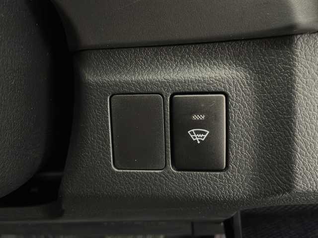 トヨタ マークＸ 250G Four 長野県 2016(平28)年 2.8万km ホワイトパールクリスタルシャイン 4WD/社外ナビ/フルセグTV/バックカメラ/DVD再生機能有り/MTモード付AT/横滑り防止装置/D席パワーシート/電動リアゲート/ドアバイザー/純正フロアマット/純正夏タイヤ/カーテンエアバック/オートライト/フォグランプ/LEDヘッドライト/スマートキー/スペアキー1本/ドアバイザー