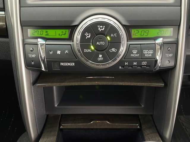 トヨタ マークＸ 250G Four 長野県 2016(平28)年 2.8万km ホワイトパールクリスタルシャイン 4WD/社外ナビ/フルセグTV/バックカメラ/DVD再生機能有り/MTモード付AT/横滑り防止装置/D席パワーシート/電動リアゲート/ドアバイザー/純正フロアマット/純正夏タイヤ/カーテンエアバック/オートライト/フォグランプ/LEDヘッドライト/スマートキー/スペアキー1本/ドアバイザー