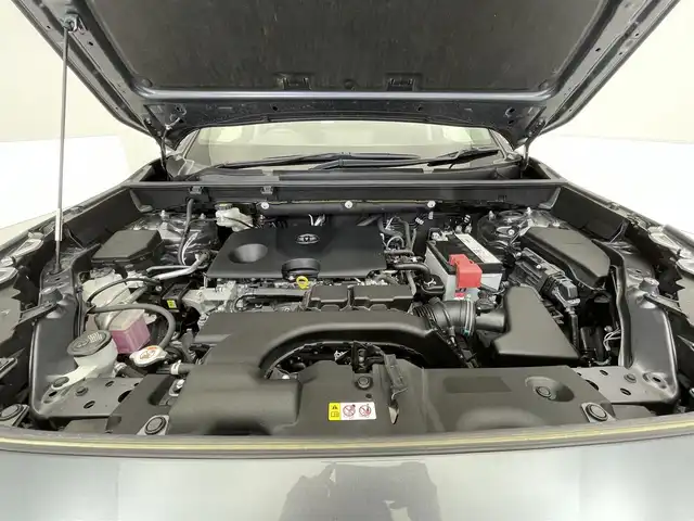 トヨタ ＲＡＶ４ G Zパッケージ 滋賀県 2020(令2)年 2.8万km グレーメタリック 禁煙車/社外９型ナビ（ＣＤ／Ｂｌｕｅｔｏｏｔｈ／フルセグ／ＵＳＢ／ＳＤ）/トヨタセーフティセンス/前ドラレコ/デジタルインナーミラー/合皮レザーシート/シートヒーター/ステアリングヒーター/パワーバックドア/運転席パワーシート/LEDヘッドライト/ＥＴＣ/前後コーナーセンサー
