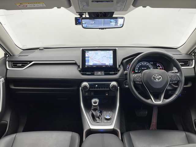 トヨタ ＲＡＶ４ G Zパッケージ 長野県 2020(令2)年 2.8万km グレーメタリック 4WD/社外ナビ/フルセグTV/スBluetooth/バックカメラ/ドライブレコーダー（前方のみ）/デジタルインナーミラー/レザーシート/シートヒーター/ステアリングヒーター/電動リアゲート/D席メモリ付きパワーシート/LEDヘッドライト/ビルトインＥＴＣ/前後コーナーセンサー/レーンキープアシスト/クルーズコントロール（追従あり）/横滑り防止装置/衝突軽減被害システム/純正19インチアルミ夏タイヤ/純正フロアマット/スマートキー/ドアバイザー