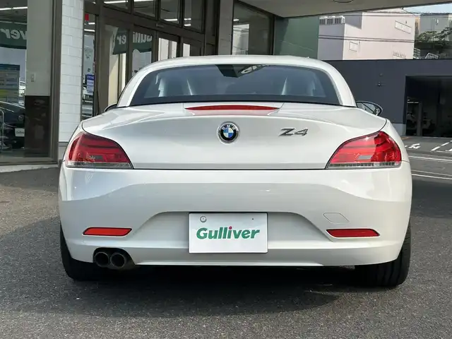 ＢＭＷ Ｚ４ sDrive20i 長崎県 2013(平25)年 8.2万km アルピンホワイトⅢ ・プッシュスタート/・純正ナビ（AM/FM/CD/DVD）/・シートヒーター（D/N）/・パドルシフト/・パーキングアシスト/・ETC/・オートライト/・ハンドルスイッチ